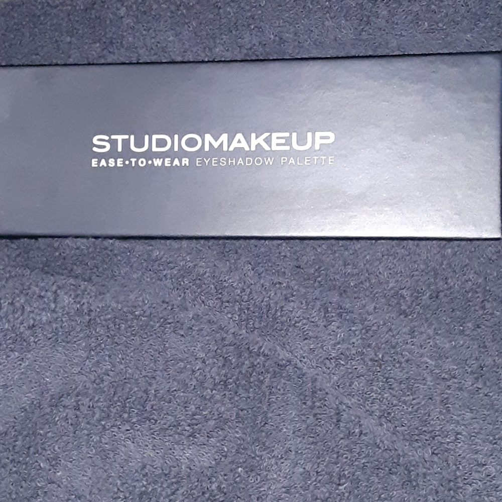 Studio Makeup Eyeshadow Palette
